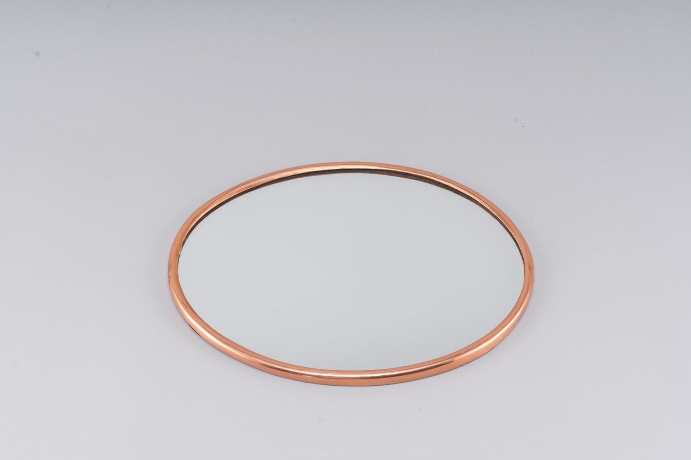 Round Mirror detail by Brassnclay