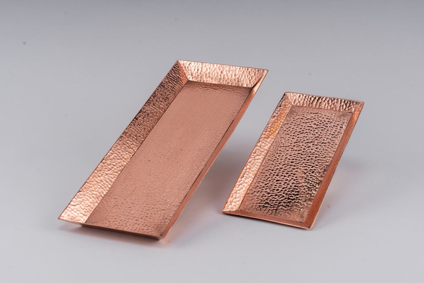 hammered-bronze-tray-set-01